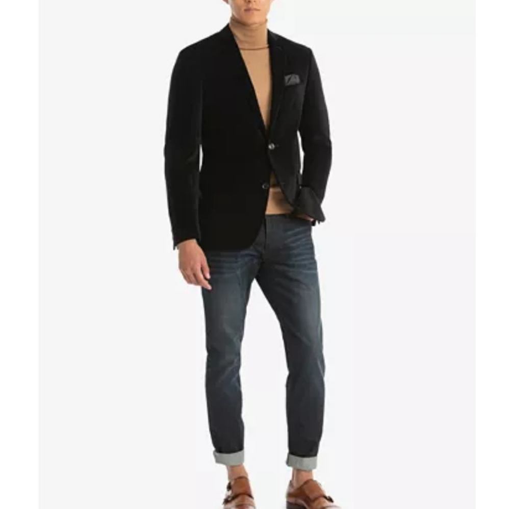CLOSET CLEAROUT SALE! BAR III VELVET SLIM-FIT SPORT COAT.
